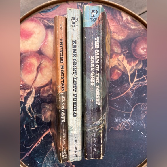 Vintage 70s Zane Grey Pocket Book lot in good readable condition, paperbacks. - Picture 3 of 6